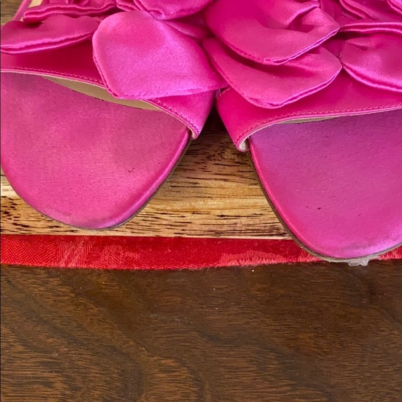 Kate Spade pink satin bow t-strap heels 8.5 - Picture 3 of 5